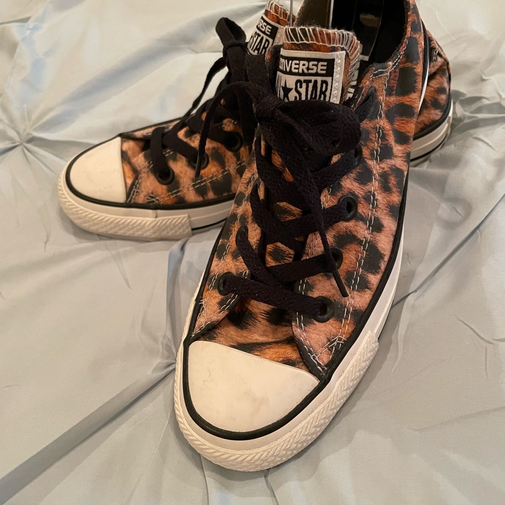 CONVERSE CHUCK BRINGS THE ANIMAL JUNGLE BACK!